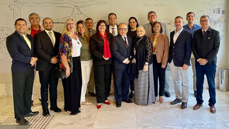 Twenty-First Meeting of Directors of the Civil Aviation Training Centers of the ICAO South American Region (CIAC/21 / CATC) Rio de Janeiro Brazil November 2023 Invited Instructor - ANAC - Brazil